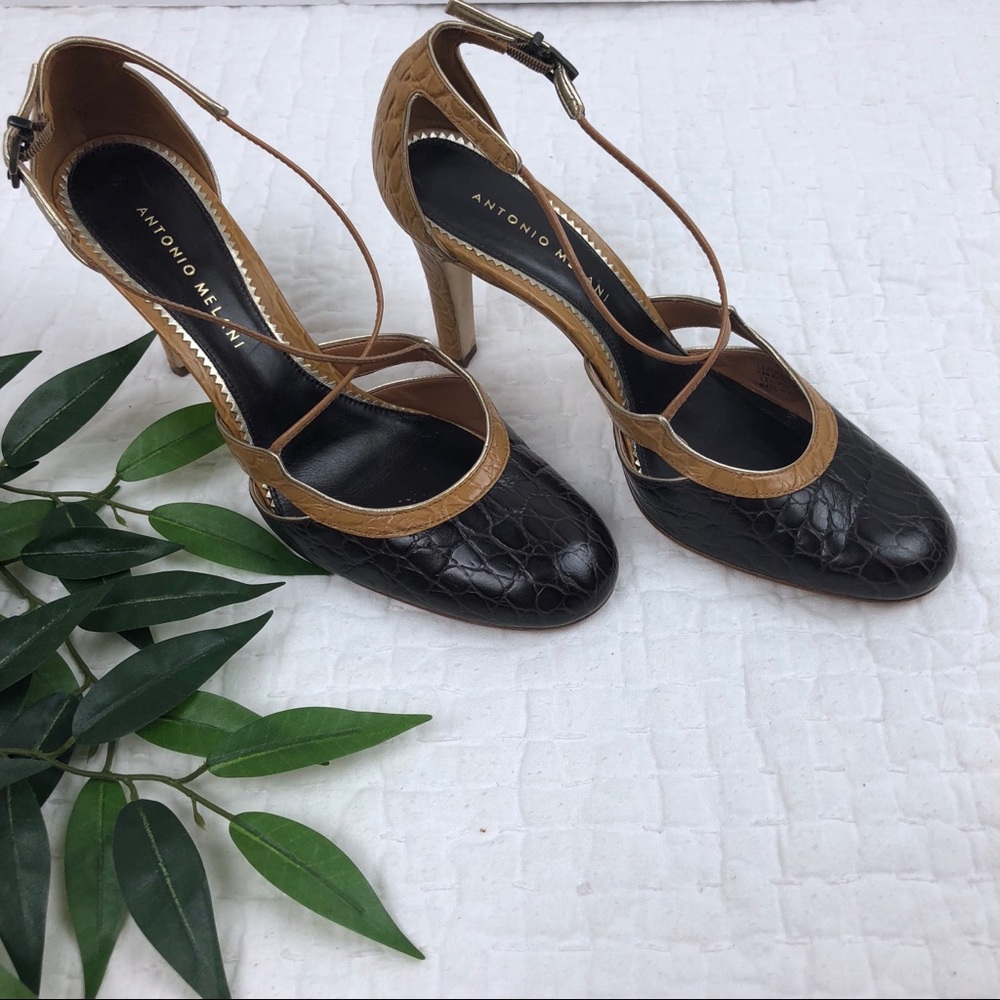Antonio Melani Brown Closed Toe Heels